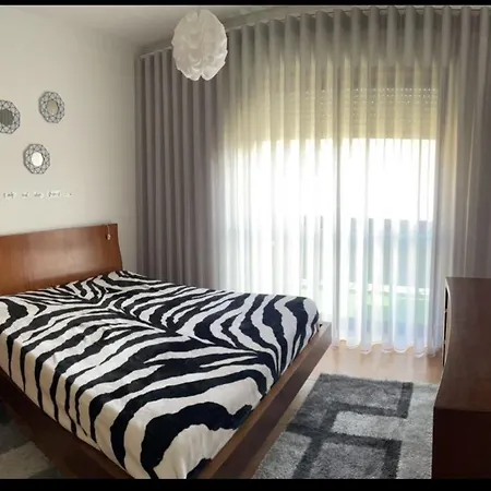 아파트 Poveira House 1 *